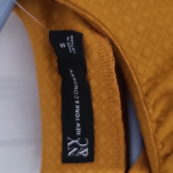 New York and Company NWT size small midi mustard/ golden yellow dress with sleev - Picture 2 of 4